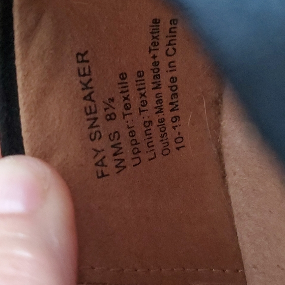 Kenneth Cole fay suede sneaker - Picture 10 of 10